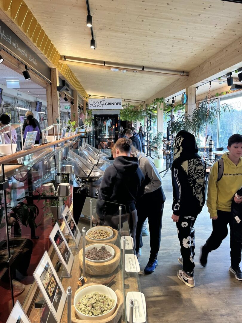 565341294_1372372794890568_2954487319526497298_n