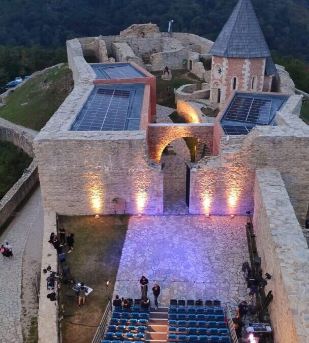 Predstava na Medvedgradu